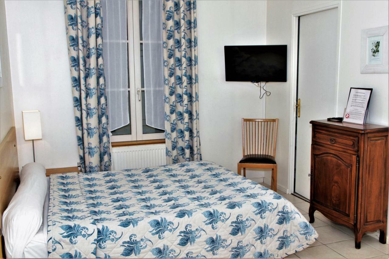 Hotel Le Regent Villers-Cotterets  Exterior photo